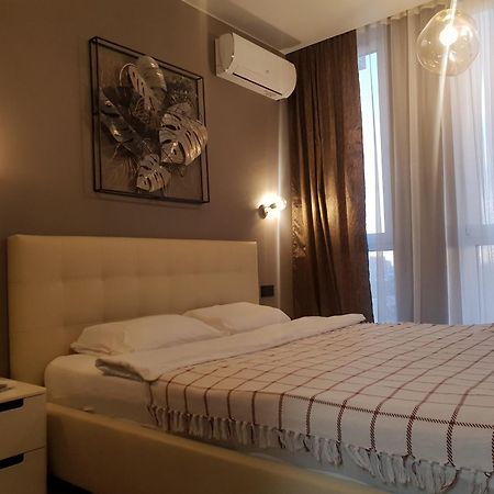 Nyvky Like Home - Fayna Town - Apt 398 Kyjev Pokoj fotografie