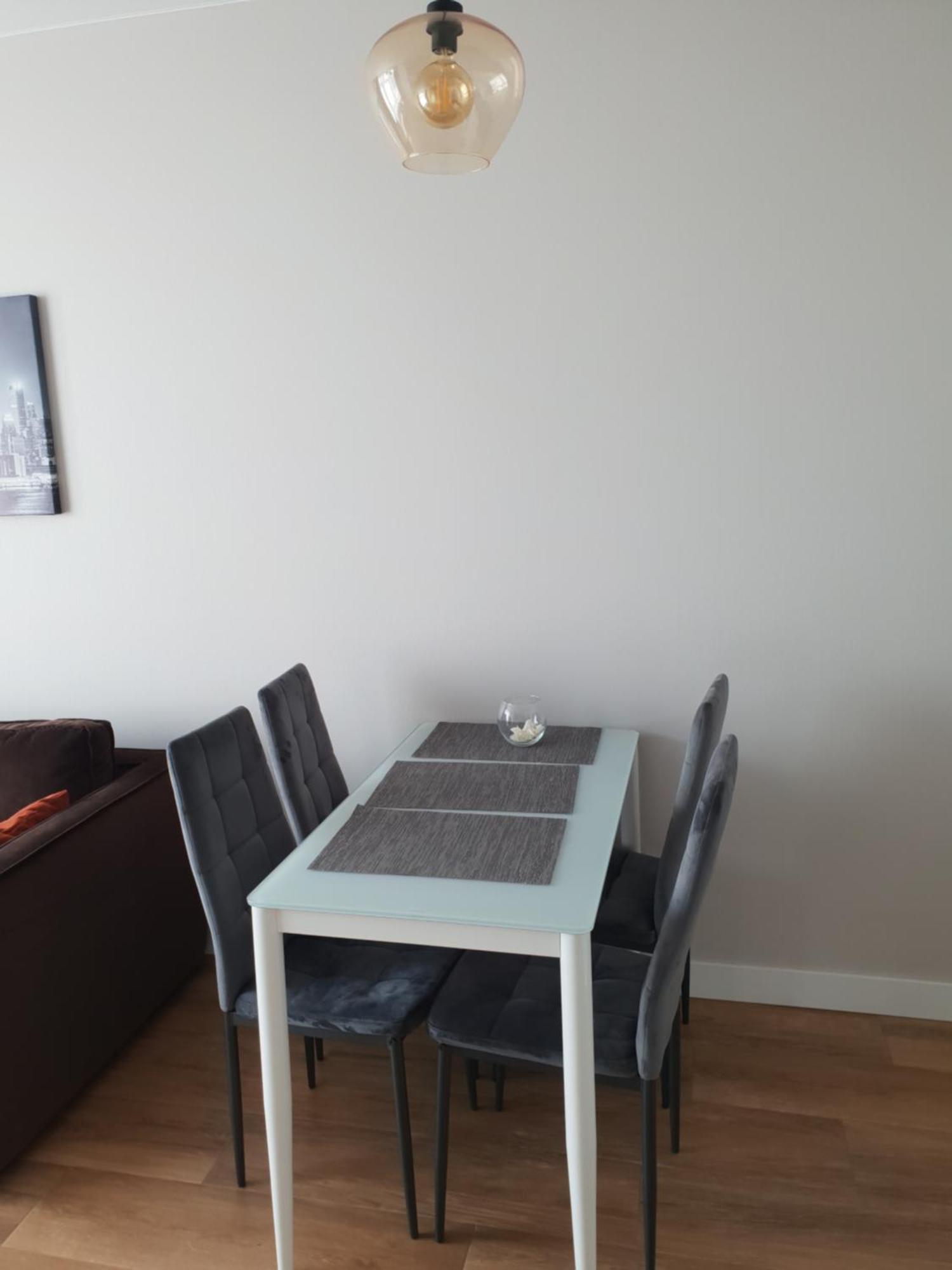 Nyvky Like Home - Fayna Town - Apt 398 Kyjev Pokoj fotografie
